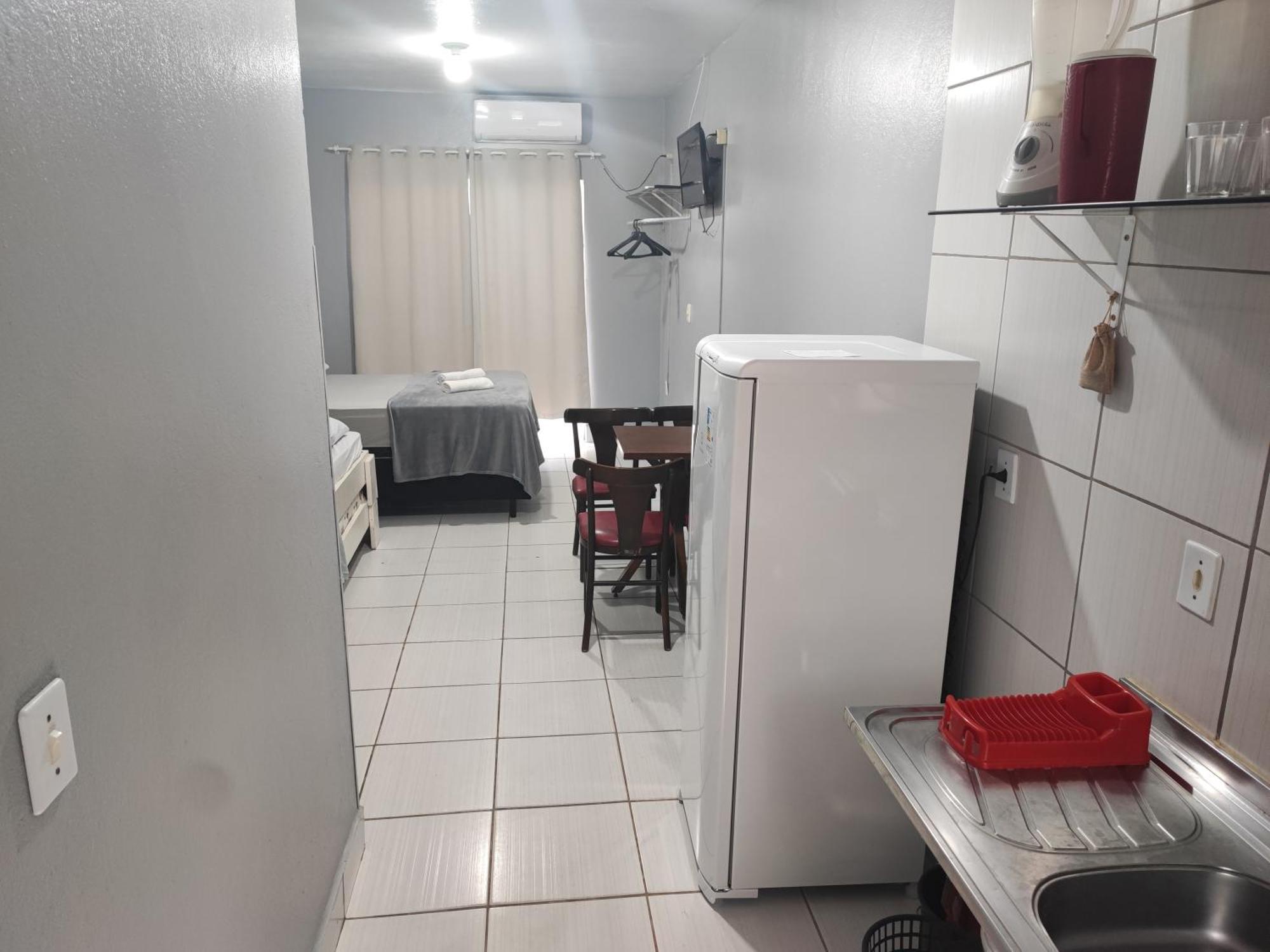 Zzz Bruno Klemtz - Residencial Recanto Dos Passaros Estudio Ate 4 Pessoas Com Ar Split Wifi Coz Vaga ايتابيما المظهر الخارجي الصورة